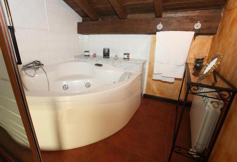 סוויטה, Posada Villa Maria