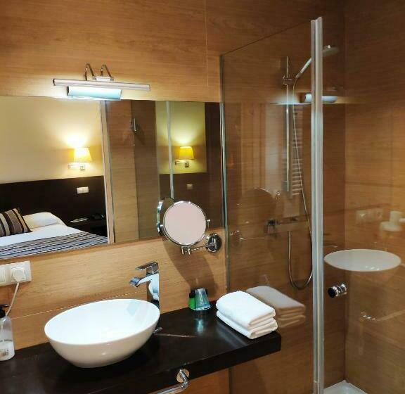 スタンダードルーム, Puerta Del Arco