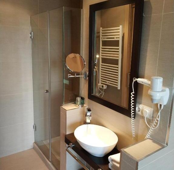 スタンダードシングルルーム, Puerta Del Arco