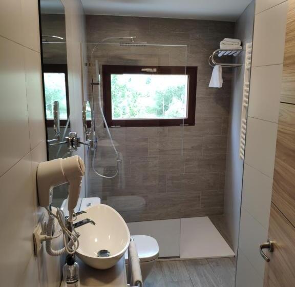 Deluxe room with river view, Puerta Del Arco