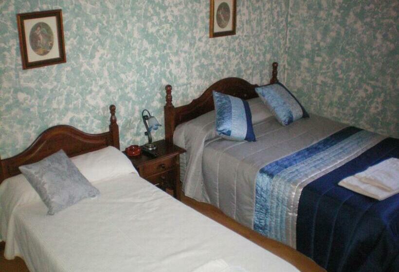 חדר סטנדרט לשלושה, Rural Los Perales