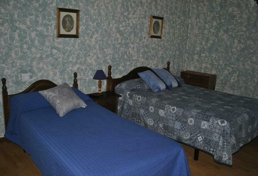 חדר סטנדרט לשלושה, Rural Los Perales