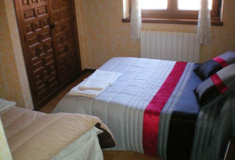 חדר סטנדרט לשלושה, Rural Los Perales