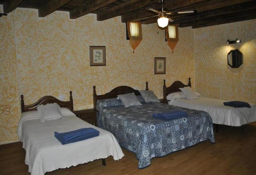 Семейный Номер, Rural Los Perales