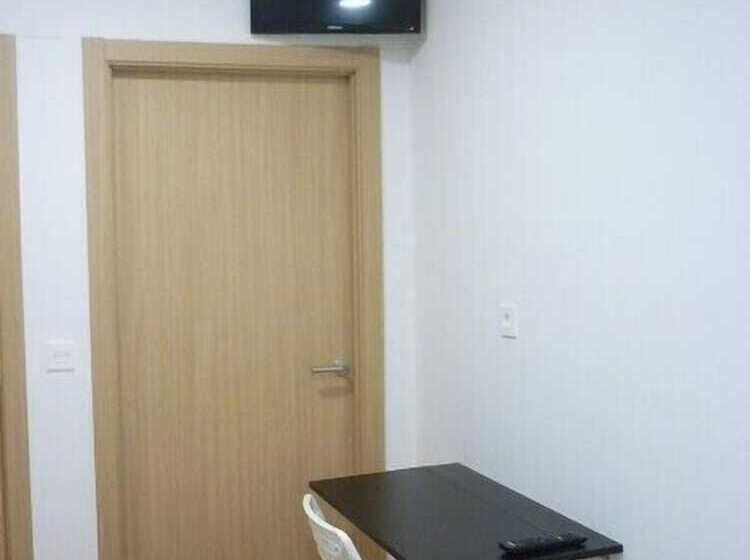 标准间, Pensión Albergue Puente Ribeira