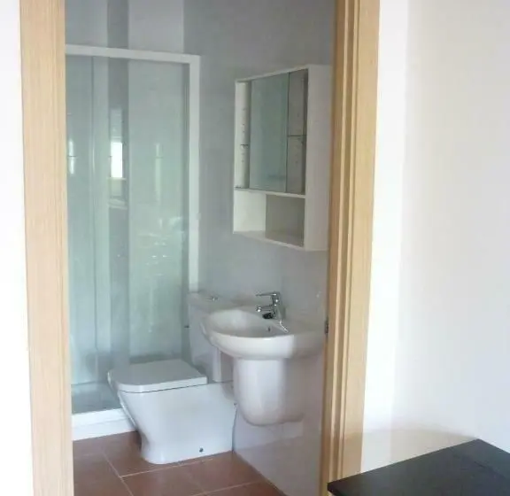 اتاق استاندارد, Pensión Albergue Puente Ribeira