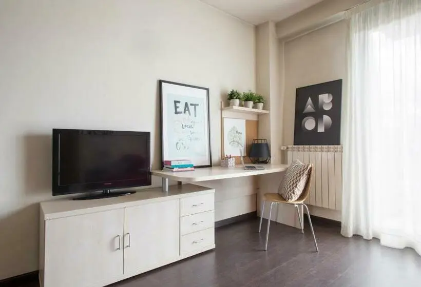 Comfort-studio, Residencia Universitaria Giner De Los Ríos