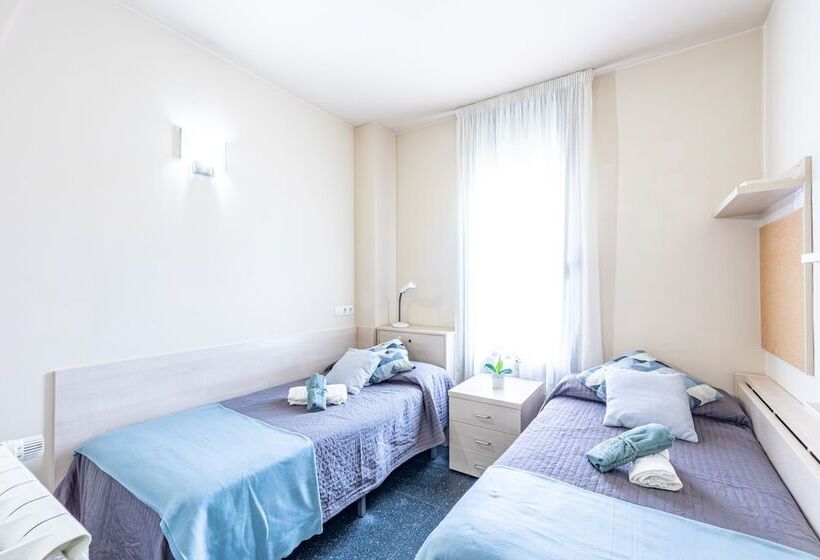 ベーシックルーム, Residencia Universitaria Giner De Los Ríos