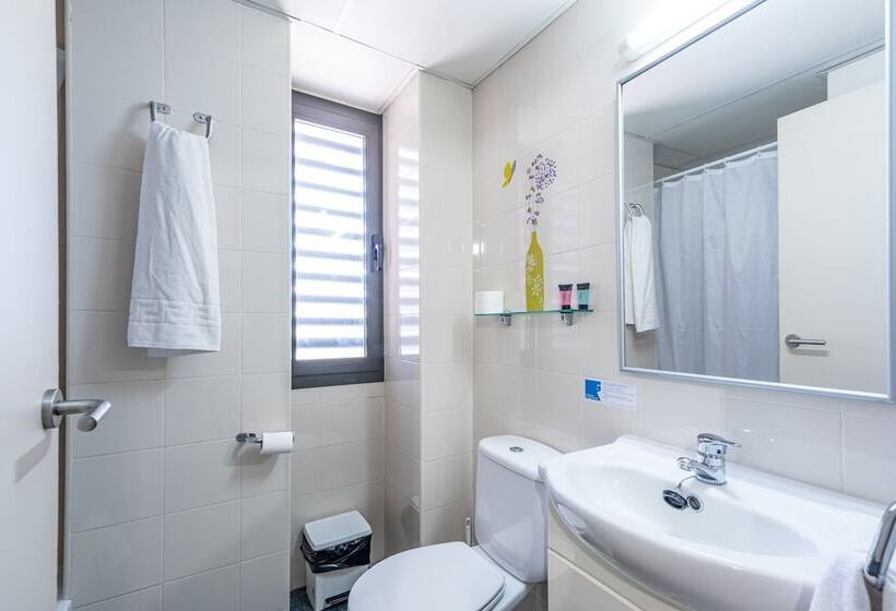 ベーシックワンルーム, Residencia Universitaria Giner De Los Ríos