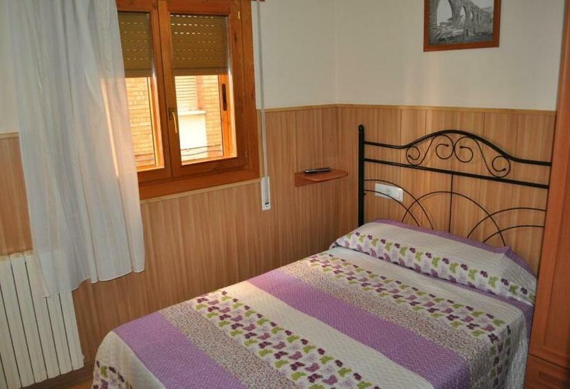 标准单人间, Hostal Alcazaba