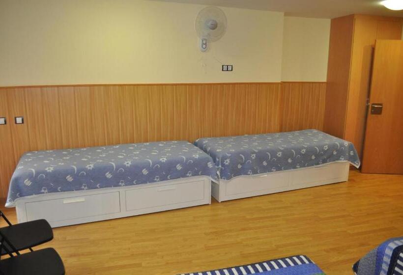 四人标准间, Hostal Alcazaba