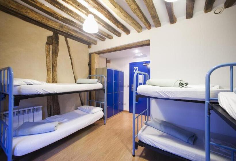 سرير فى غرفة مشتركه, El Albergue De La Catedral