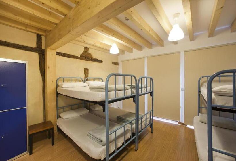 سرير فى غرفة مشتركه, El Albergue De La Catedral
