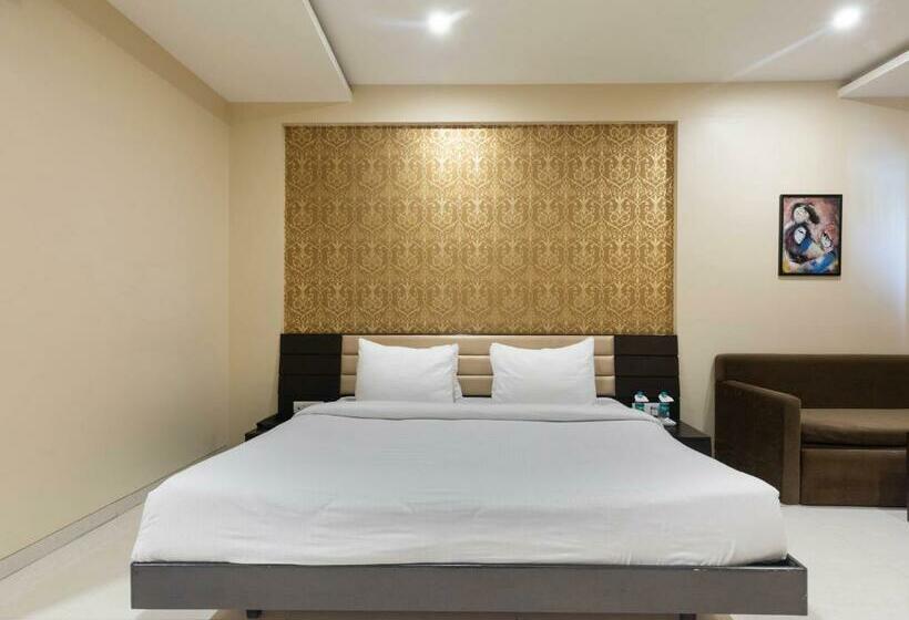 غرفة ديلوكس, Anjushree Ujjain