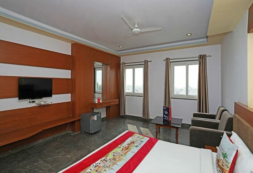 Camera Standard, Avita The