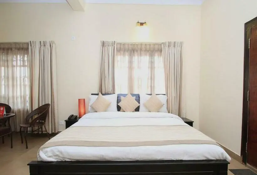 Deluxe Kolmen Hengen Huone, Bota Royal