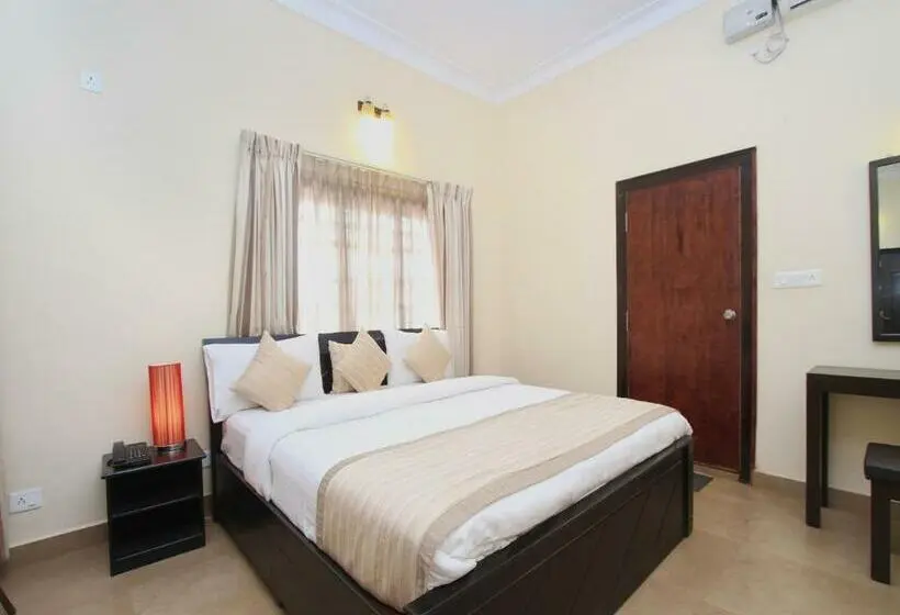 Deluxe Kolmen Hengen Huone, Bota Royal