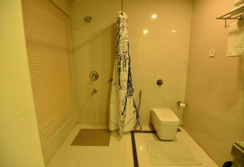 Номер Стандарт, Dibrugarh Club House