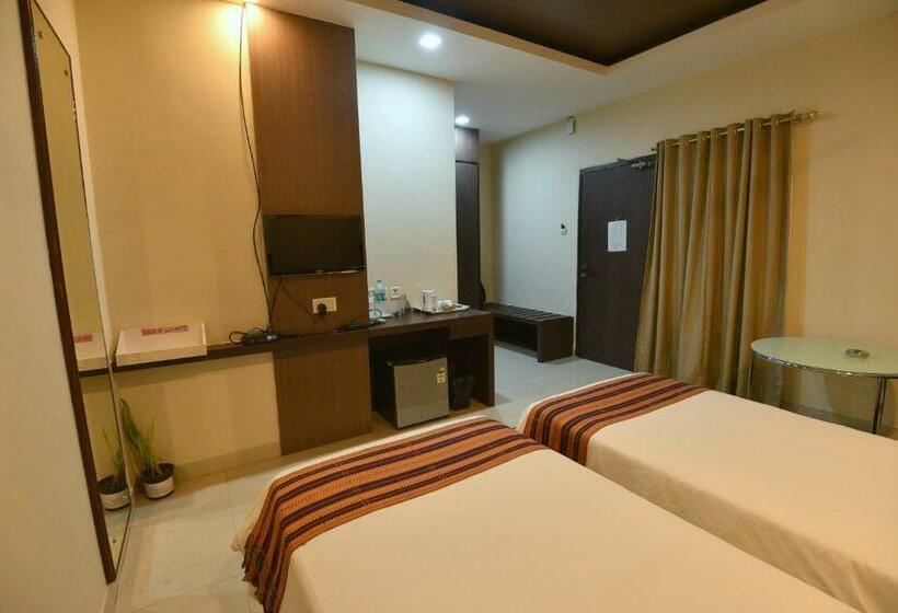 اتاق اجرایی, Dibrugarh Club House