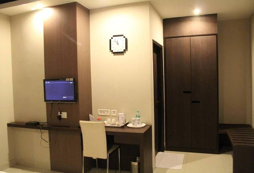 اتاق اجرایی, Dibrugarh Club House