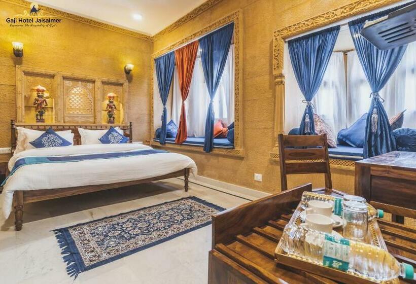 اتاق لوکس خانوادگی, Gaji Hotel Jaisalmer