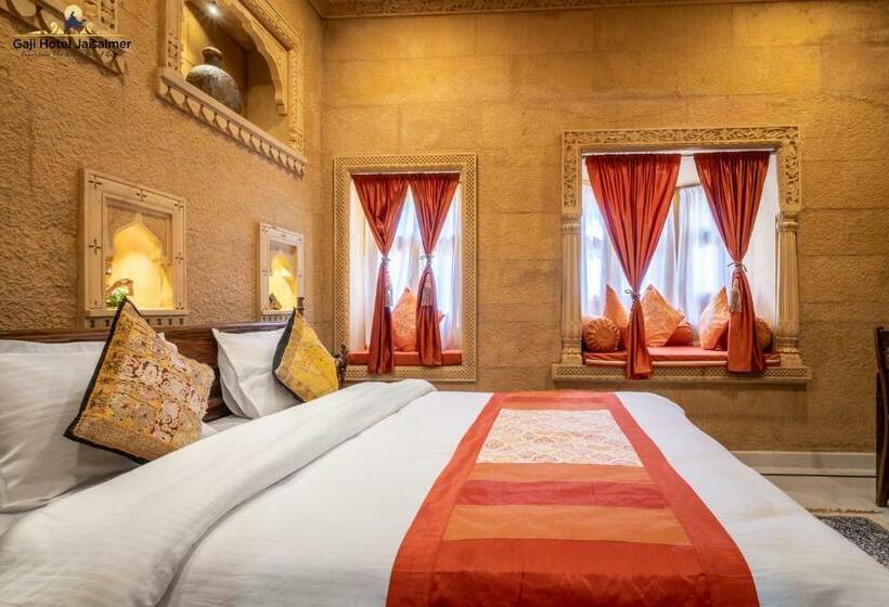 带大床的高级房间, Gaji Hotel Jaisalmer