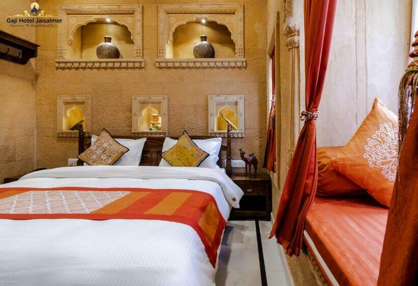 带大床的高级房间, Gaji Hotel Jaisalmer