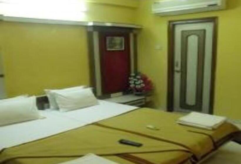 Camera Deluxe, Krishna