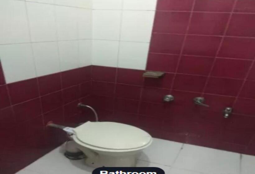 Camera Deluxe, Krishna