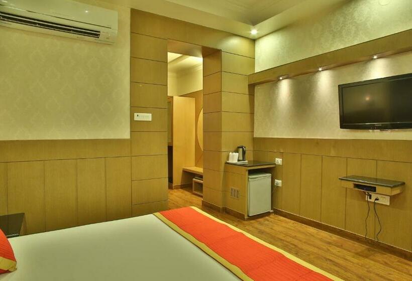 Quarto Superior, The Grand Chandiram