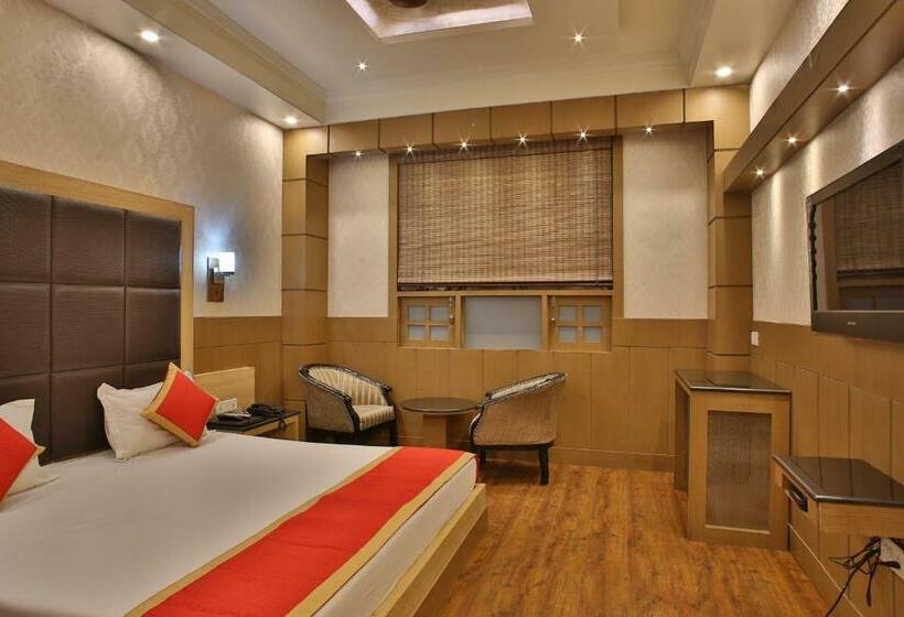 Quarto Superior, The Grand Chandiram