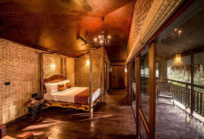 １ベッドルームハウス, Pepper Trail