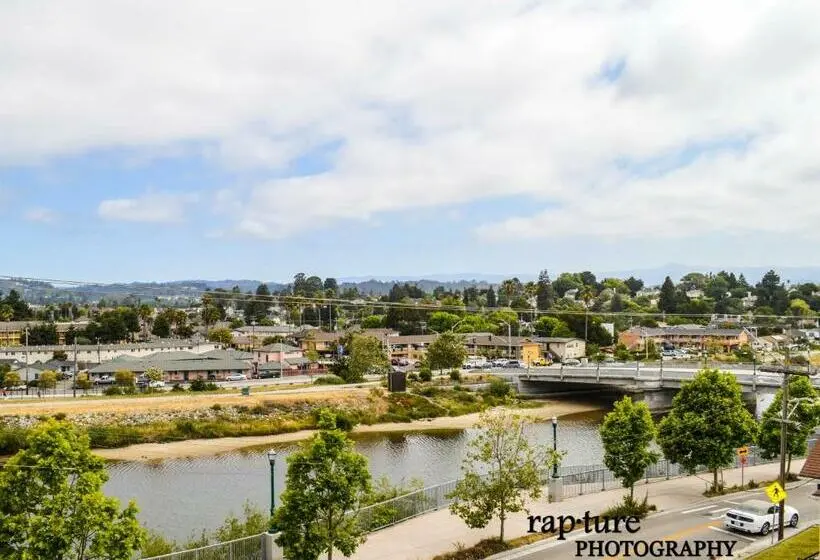 Deluxe-huone Soveltuu Liikuntarajoitteisille, Rio Vista Inn & Suites Santa Cruz