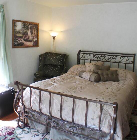 Номер Стандарт, The White Birch Inn