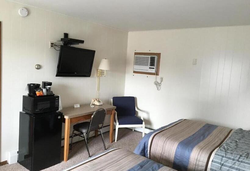 غرفه قياسيه سريرين مزدوجين, Coho Motel