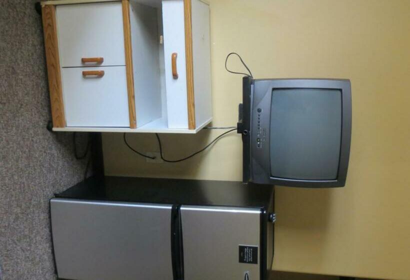 غرفة قياسية سرير كينج, Lincoln Lodge Motel