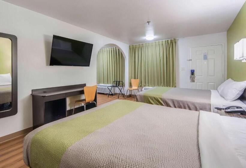 חדר סטנדרט מותאם לאדם עם מוגבלויות, Motel 6 Abilene, Tx