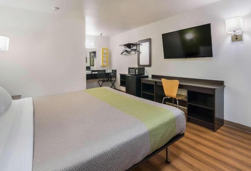 غرفة قياسية سرير كينج لذوى الإحتياجات الخاصة, Motel 6 Abilene, Tx