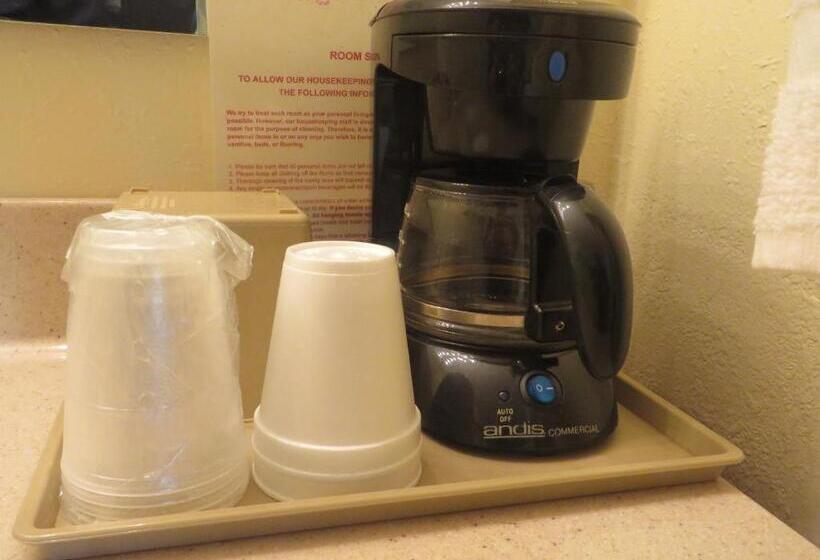 غرفة قياسية, Honeysuckle Inn