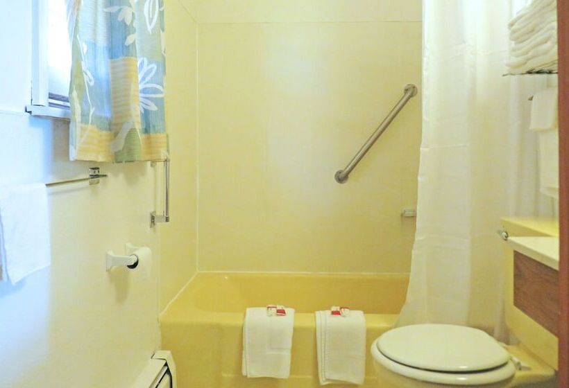 חדר סטנדרט שתי מיטות זוגיות, Indianhead Ironwood Motel