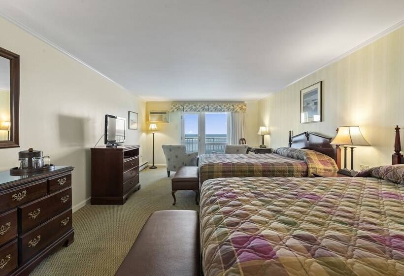 4인용 수피리어 룸, The Sparhawk Oceanfront Resort