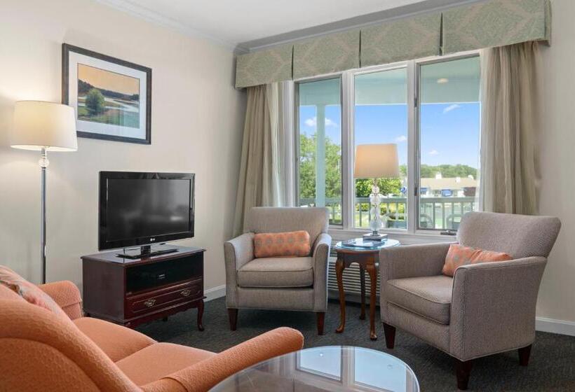 Четырехместный Номер Стандарт, The Sparhawk Oceanfront Resort