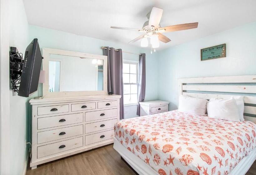 سوئیت 2 خوابه, Tropic Island Resort