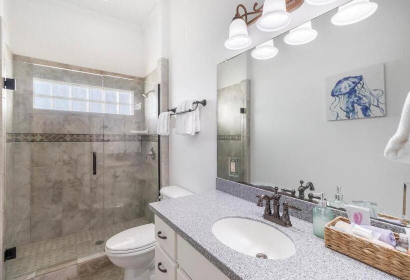 آپارتمان 2 خوابه, Tropic Island Resort