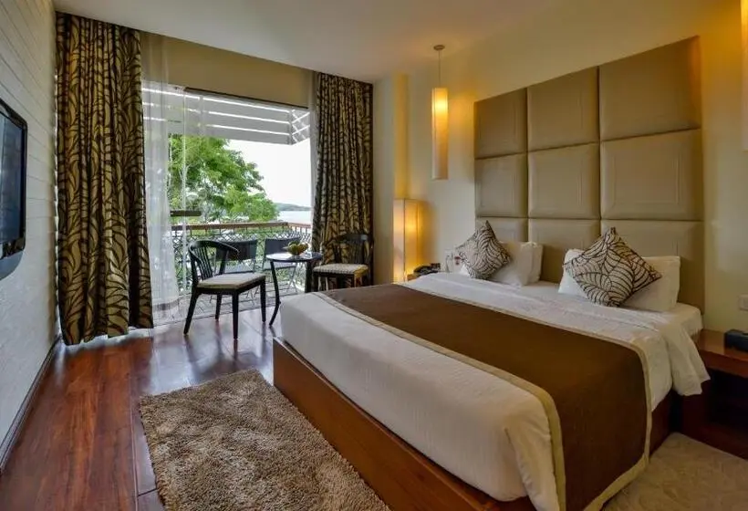 デラックスルーム, Sea Shell Port Blair