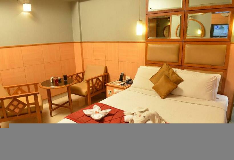 行政房间, Sree Bharani Hotels