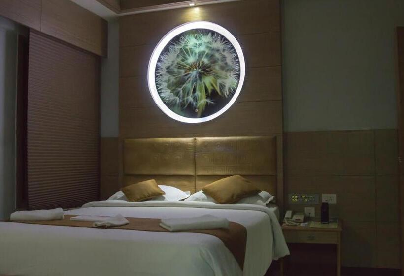 高级大房间, Sree Bharani Hotels