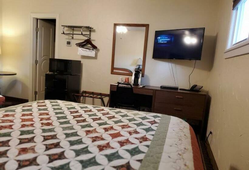 غرفة قياسية, Three Forks Lewis & Clark Motel