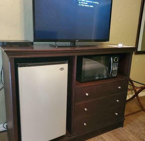 غرفة قياسية, Three Forks Lewis & Clark Motel