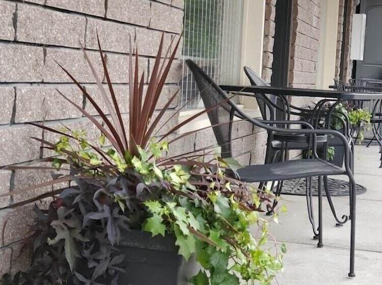 غرفة قياسية سرير كينج, Three Forks Lewis & Clark Motel